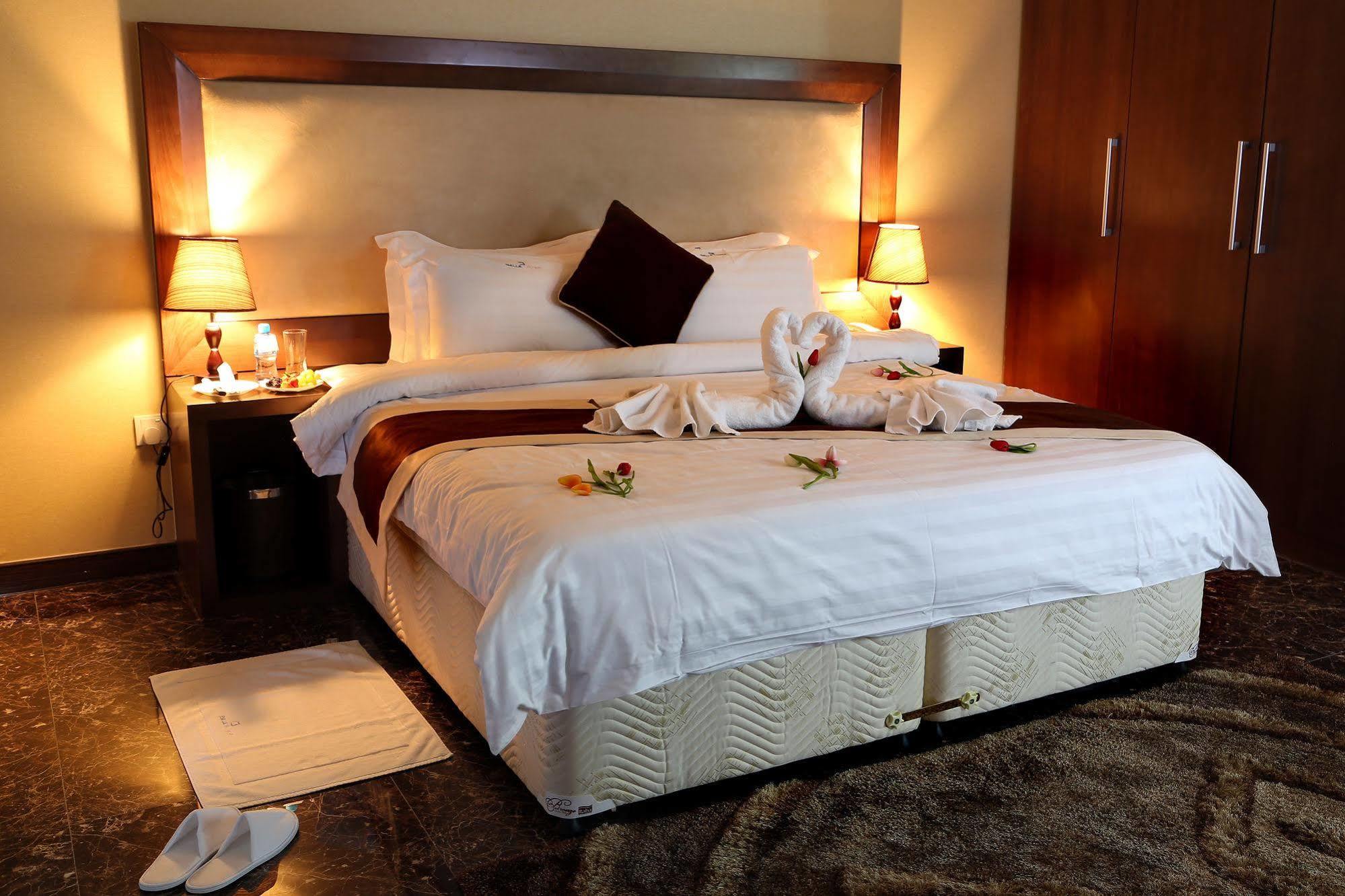 Belle Tower Luxury Apartments Μανάμα Εξωτερικό φωτογραφία