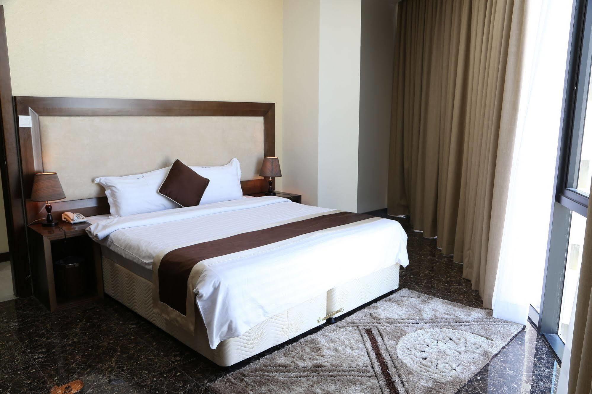 Belle Tower Luxury Apartments Μανάμα Εξωτερικό φωτογραφία